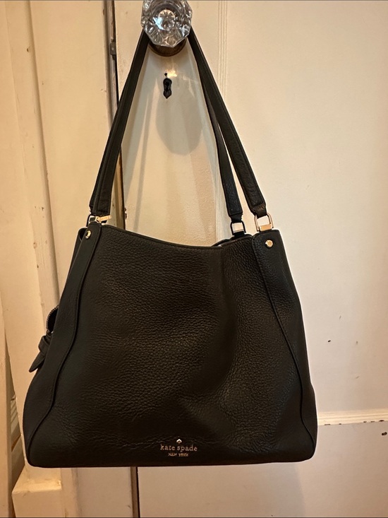 kate spade Handbags - Kate Spade Black Textured Leather Shoulder Bag